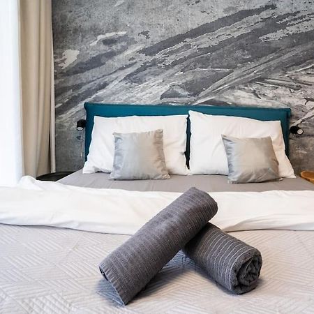 Parkside Harmony Apartment - Брно Экстерьер фото